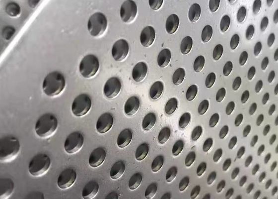 Construction Perforated Metal Mesh Sheet Panels 100mm Hole 0.3mm Thickness